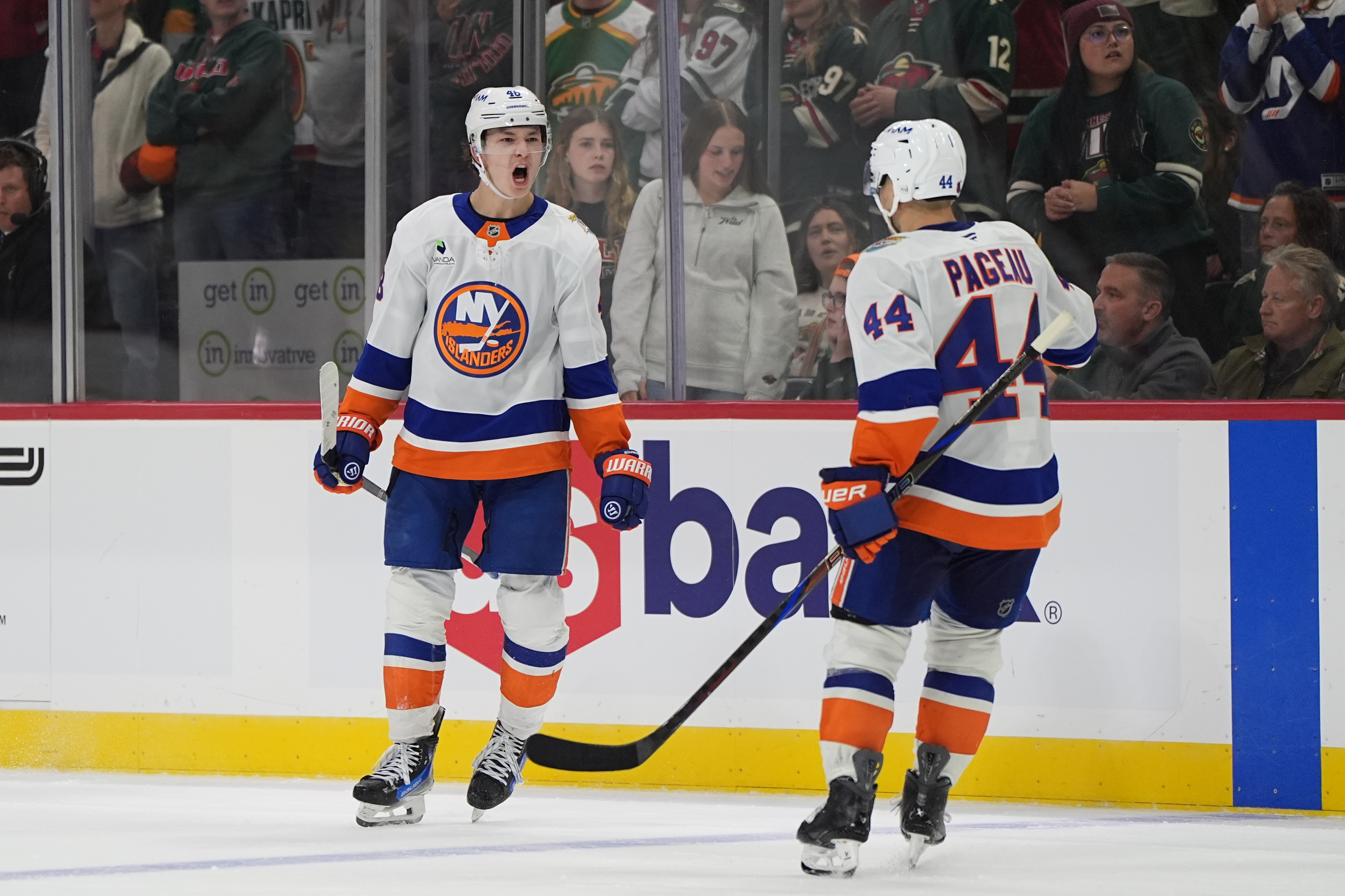 Schaefer scores his 2nd goal of the game in OT to lift Islanders past Wild, 4-3 — Bottineau Sports news